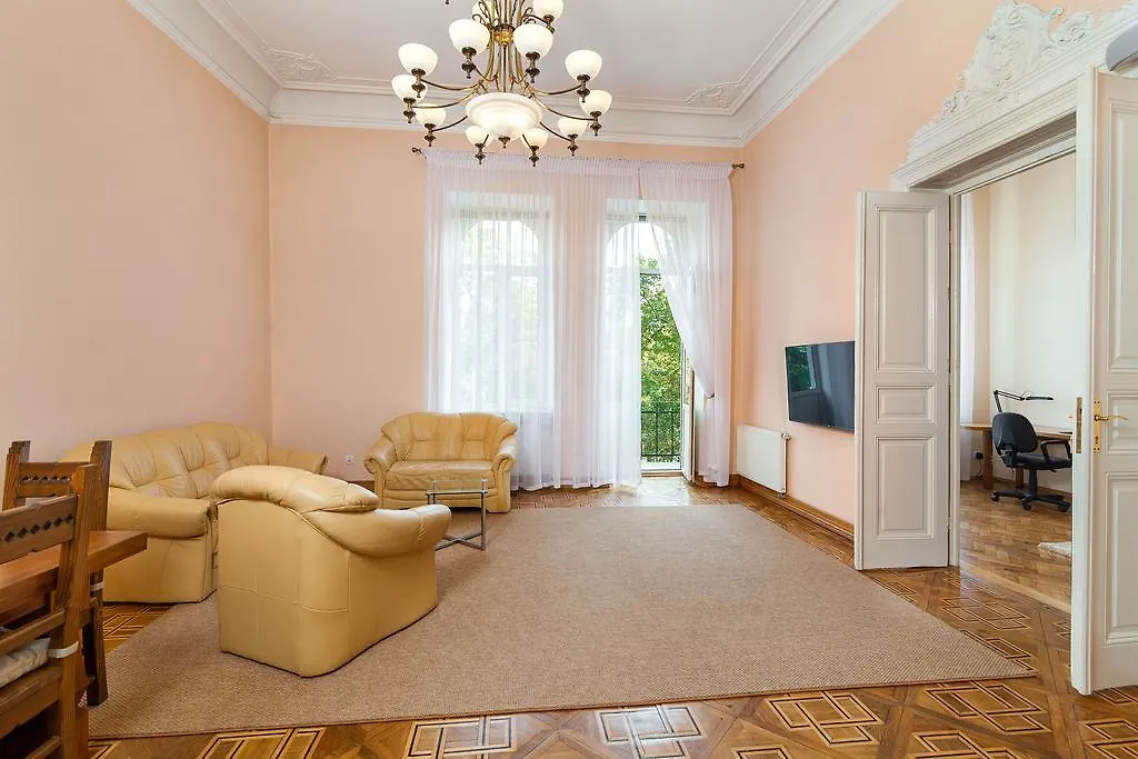 Svobody Ave Apartment Lviv